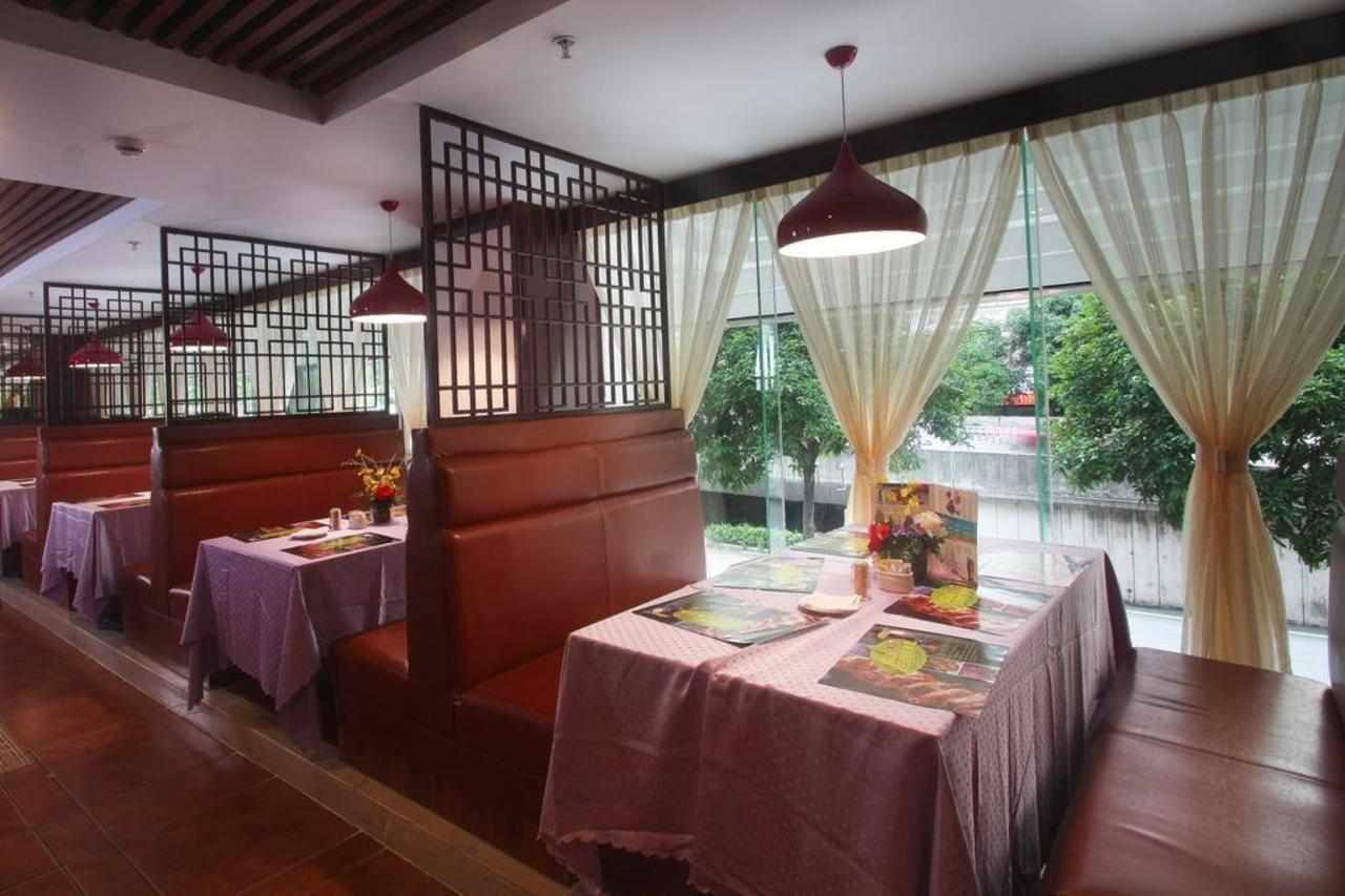 Huizhou Jinhuayue International Hotel Exterior photo